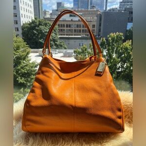 EUC Coach Phoebe Shoulder Bag in Tangerine Orange